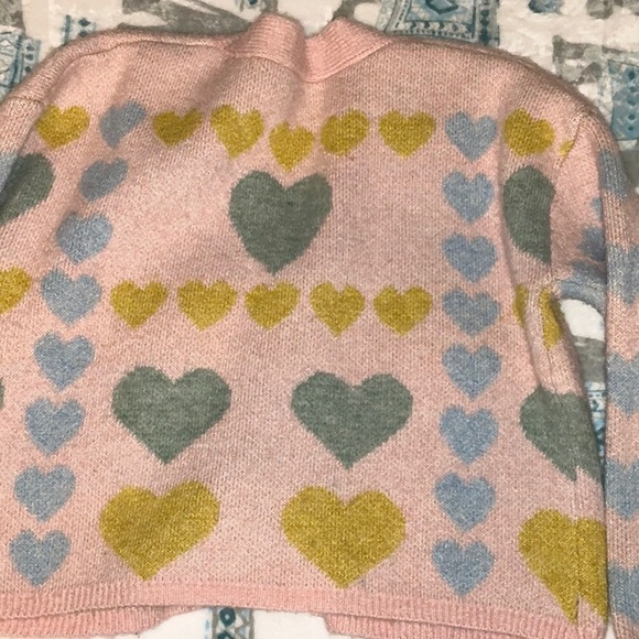 2.7 August apparel Heart Patterned Cardigan Sweater - Picture 4 of 12
